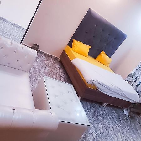 Roomshala 110 Hotel Mulaqaat - Shiv Nadar University Dadri Экстерьер фото