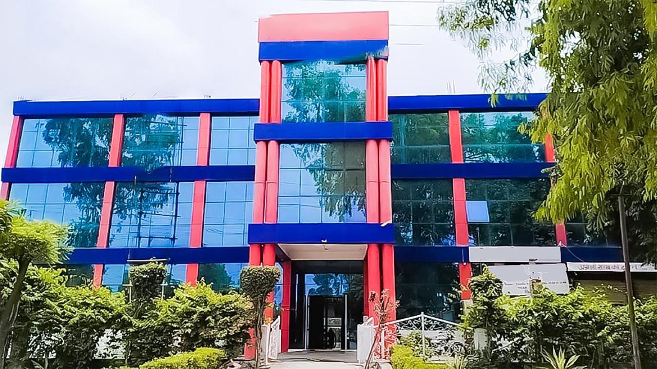 Roomshala 110 Hotel Mulaqaat - Shiv Nadar University Dadri Экстерьер фото